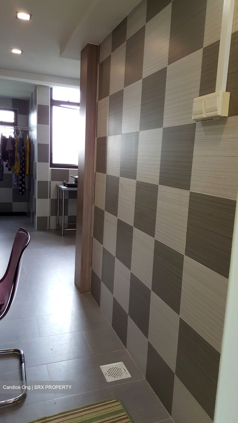 Blk 83 Commonwealth Heights (Queenstown), HDB 2 Rooms #563712391